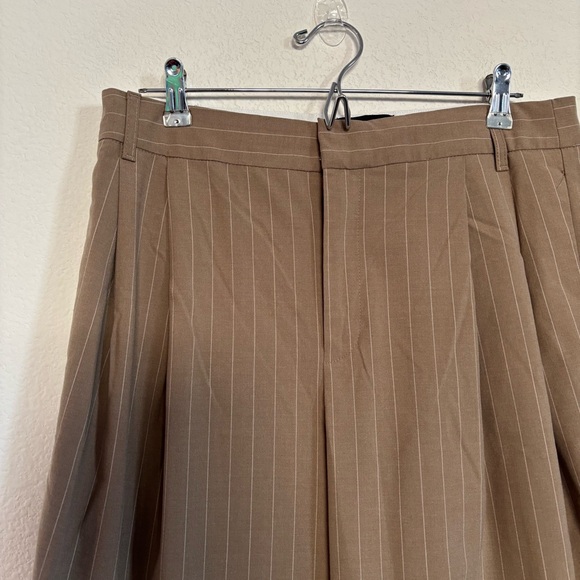 Zara Pleated Wide Leg Pinstripe Beige Trouser Pants - Picture 4 of 7